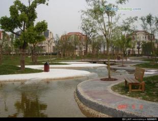 專業(yè)保潔服務(wù)，為臺(tái)州三區(qū)及溫嶺家庭提供潔凈新體驗(yàn)